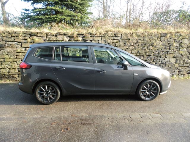 Opel Zafira C Tourer Edition1. HAND-17"Z. TEXT LESEN