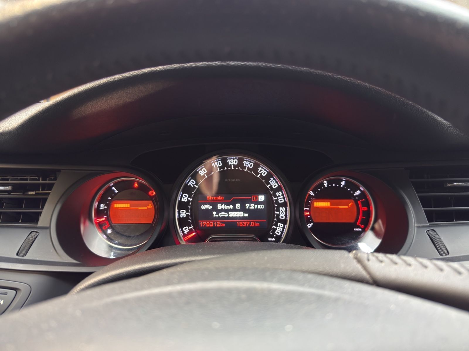 Fahrzeugbild 19