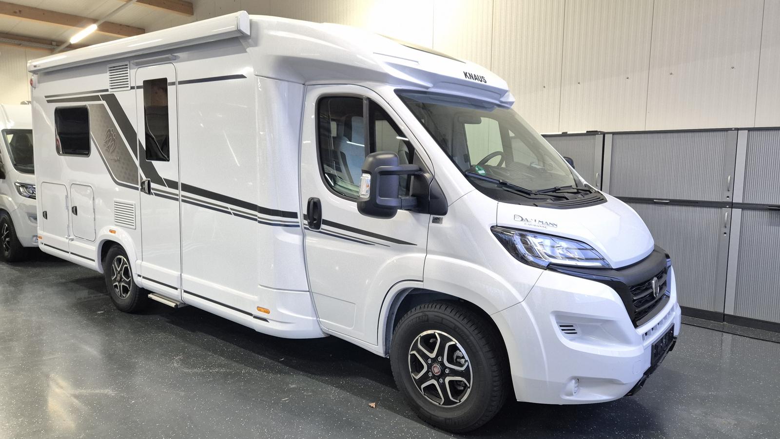 Knaus Platinum 650 MF Hydr.Stützen/Dachklima/180PS
