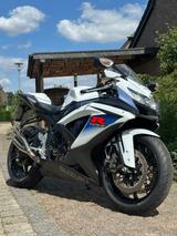Suzuki GSX-R 750 - SUZUKI R 750 GSX