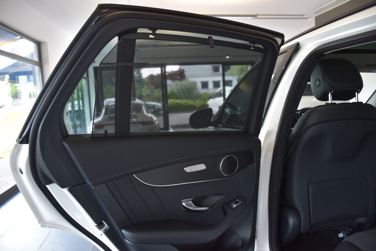 Mercedes-Benz GLC 300 de 4Matic 9G AMG LINE PANO AHK LED NIGHT foto 19