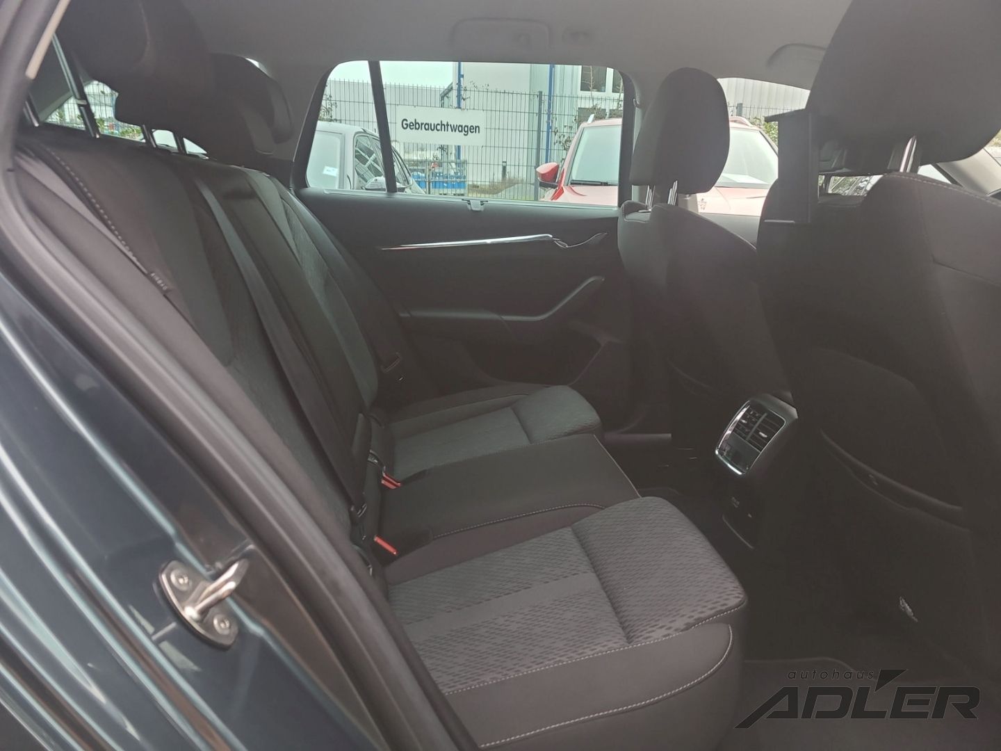 Skoda Octavia Combi Style 1,5 TSI Blind Spot AHZV KESS foto 13