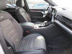 VW Touareg 3.0 TDI R-Line 4M Matrix Leder Ahk Black VW Touareg 3.0 TDI R-Line 4M Matrix Leder Ahk Black