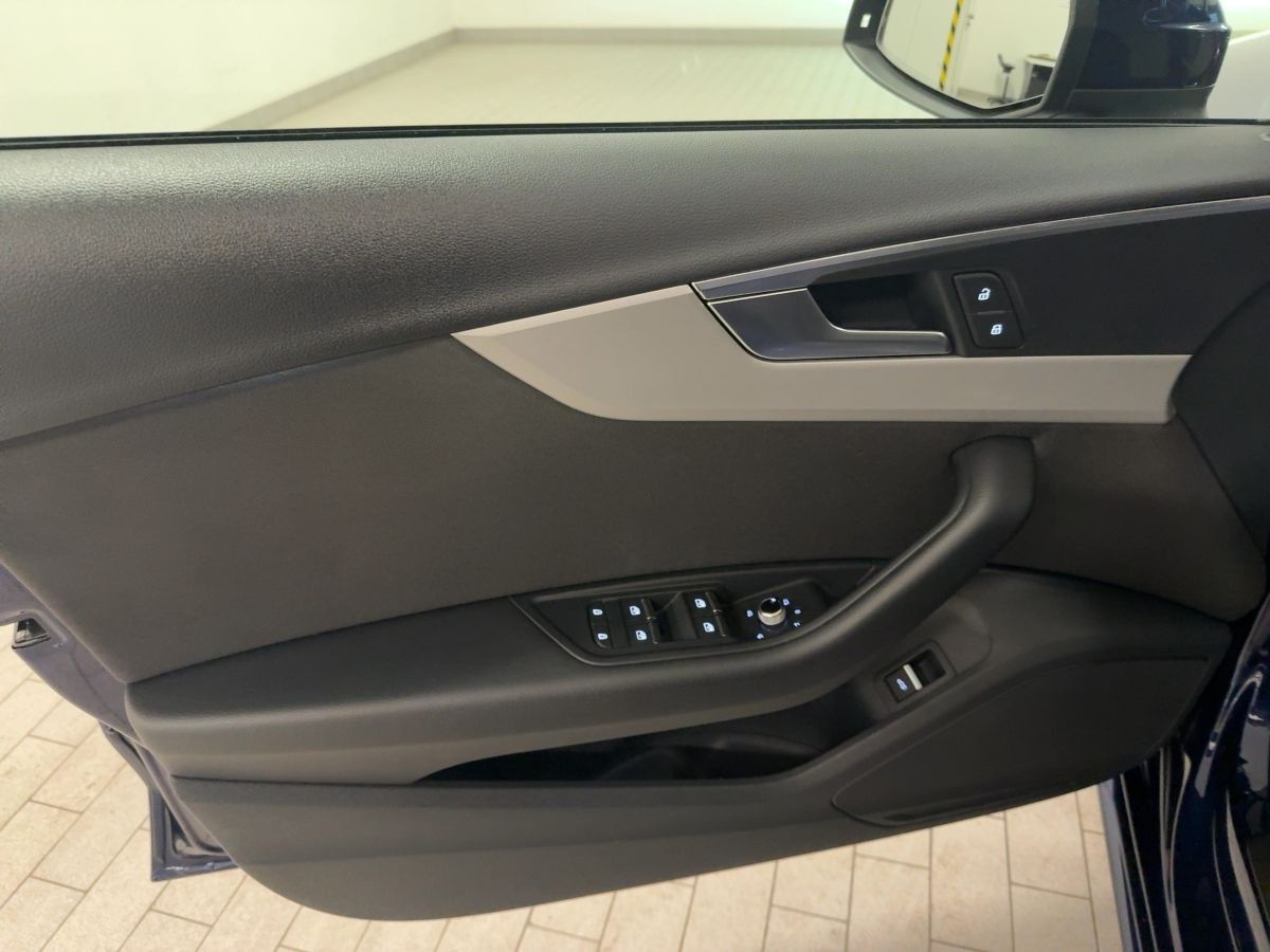 Audi A4 - Bild 17