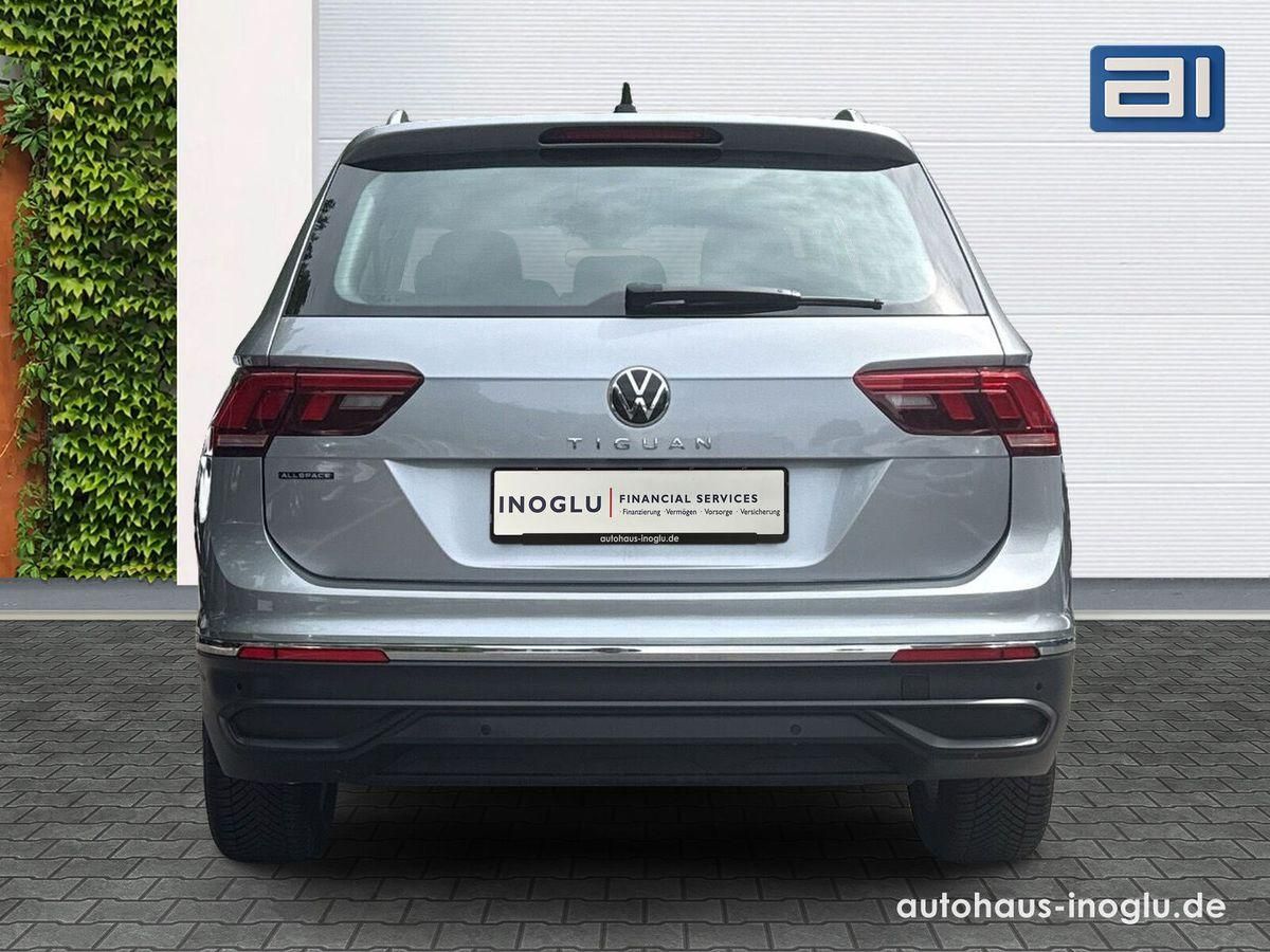Volkswagen Tiguan Allspace 1.5 TSI DSG Life 7-Si+Navi+Lenk/ imagem 3