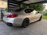 BMW M5 Competition xDrive - BMW M5: Competition