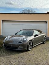 Porsche Panamera 4 Allrad,20Zoll,PZ-S-Heft - gebrauchte Porsche Panamera aus dem Jahr 2013