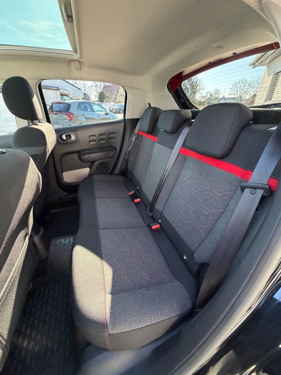 Fahrzeugabbildung Citroën C3 Pure Tech 110 S&S EAT6 SHINE