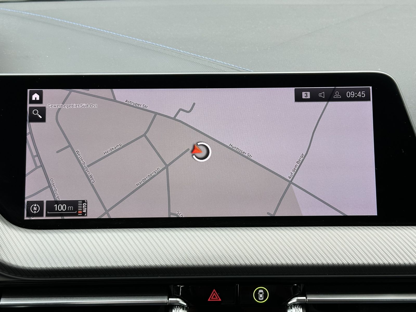 Fahrzeugabbildung BMW 118d M-Sport Aut. 5-Türer NAV+LED+WLAN+17ZO+SHZ