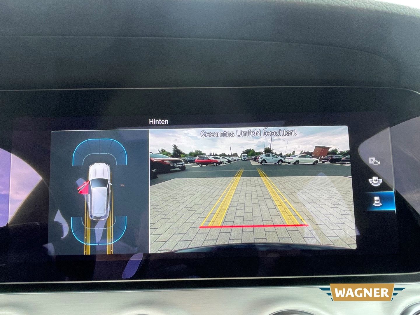 Fahrzeugabbildung Mercedes-Benz E 300 de 4Matic EU6d Sitzheizung LED