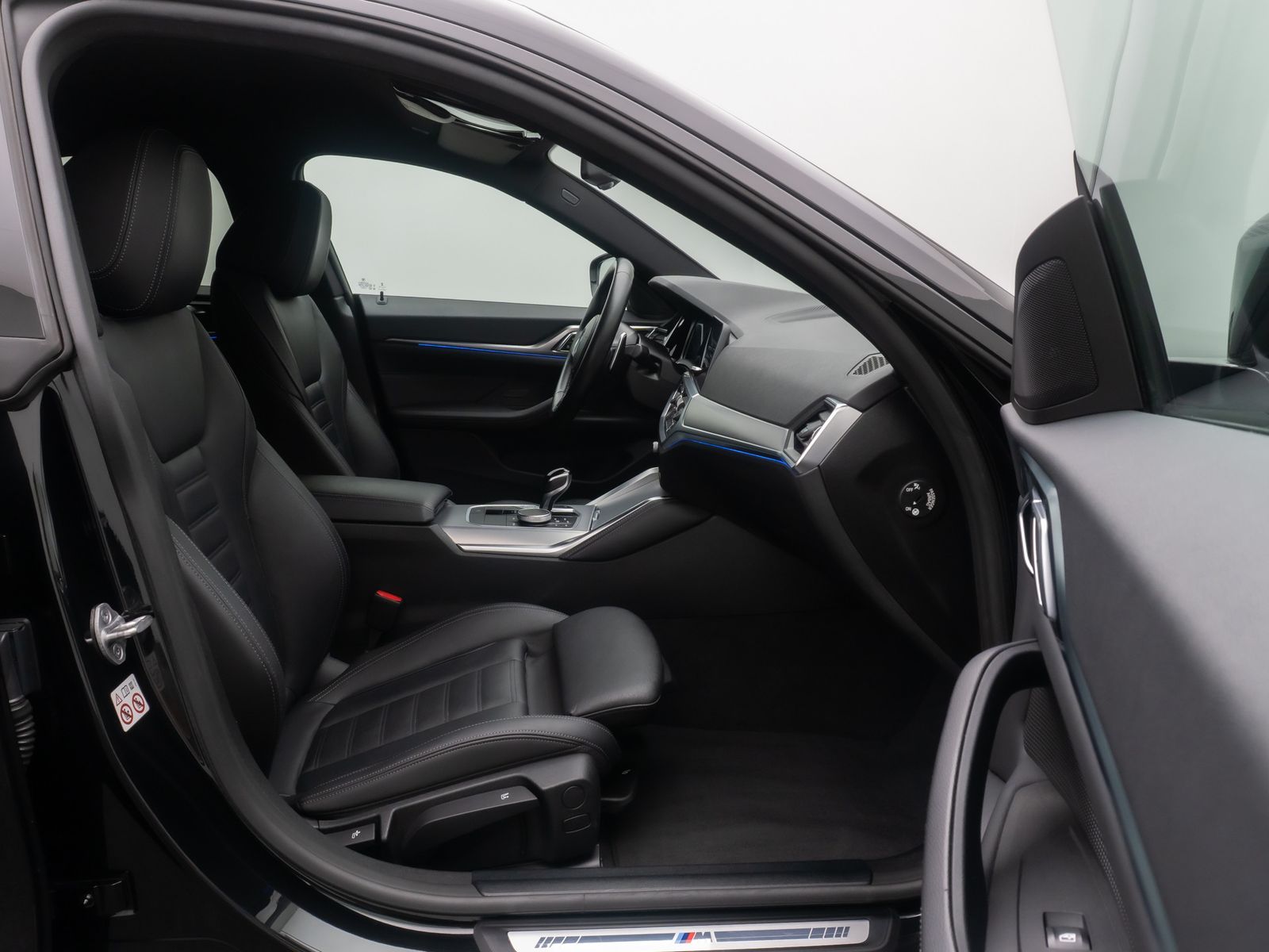 Fahrzeugabbildung BMW 420 Gran Coup&eacute; M Sport DAB Kamera Leder 19Zoll