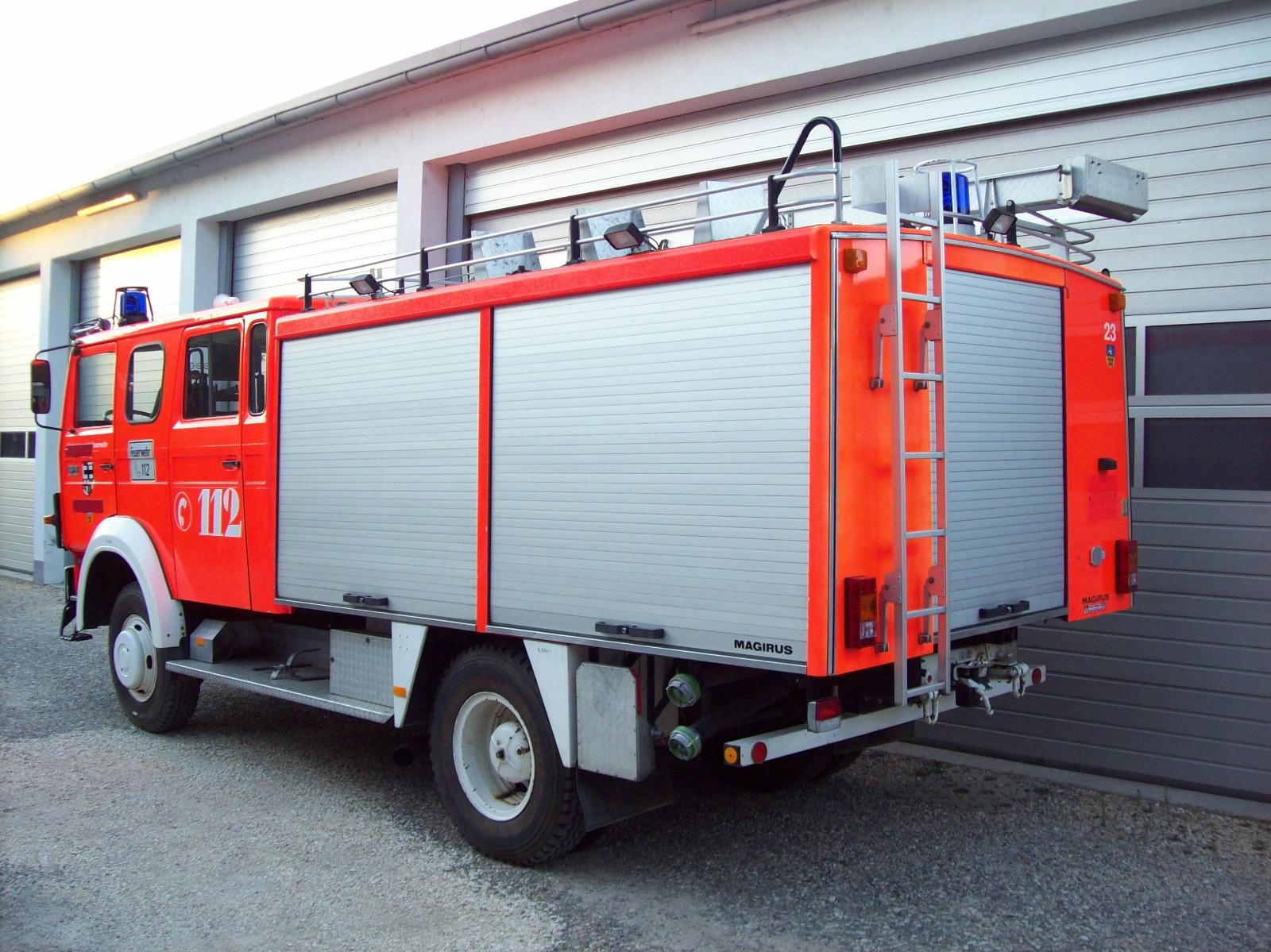 Iveco 120 19 AW 4x4 Allrad Feuerwehrfahrzeug TLF 16/25
