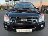 Isuzu D-Max Double Cab 4WD Klima AHK Kamera - schwarze Isuzu D-Max