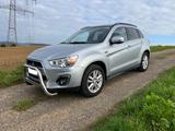 Mitsubishi ASX 1.8 DI-D+ 2WD ClearTec Intense - Mitsubishi ASX: Standheizung