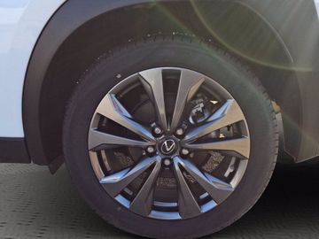 Lexus UX - 10