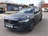 Volvo V90 B4 (Diesel) Plus Dark PanoDach Cam Leder - Volvo V90 Gebrauchtwagen