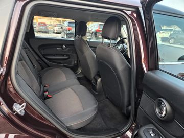 MINI Cooper Clubman - 8