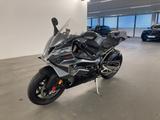 BMW S 1000 RR - BMW 1000 S