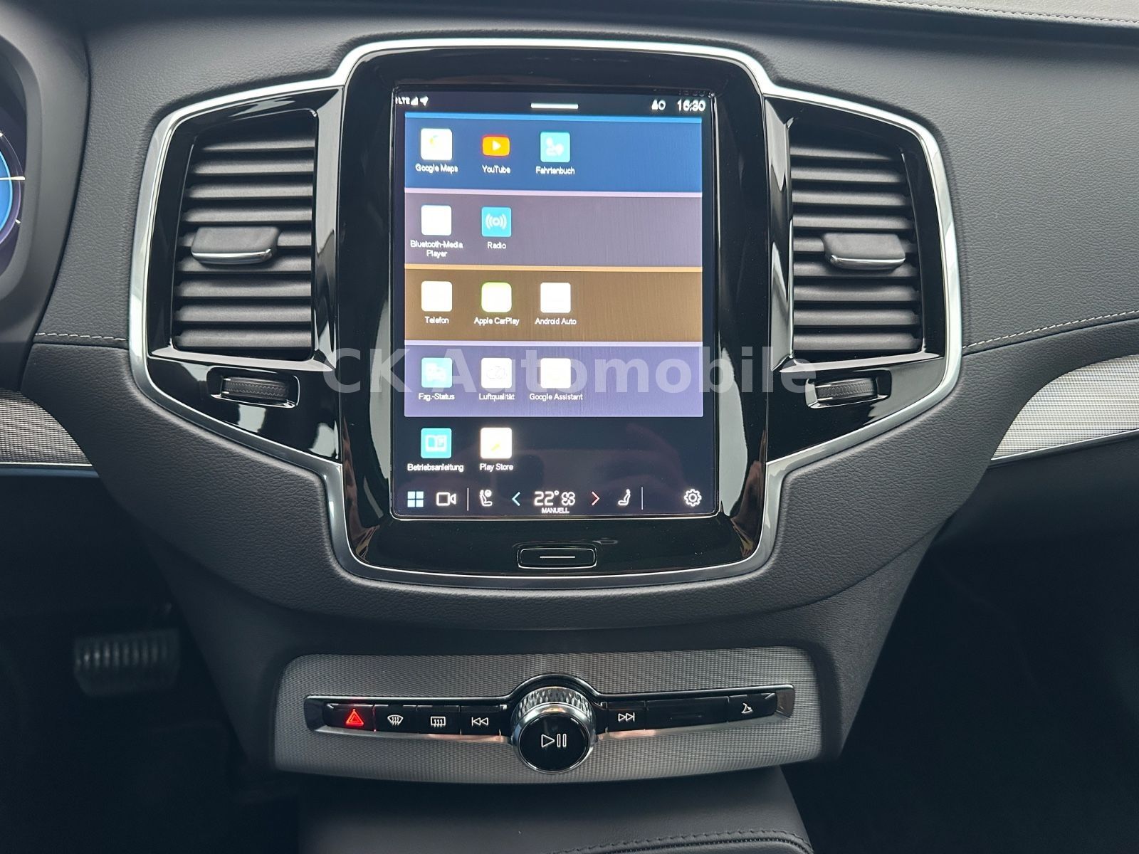 Fahrzeugabbildung Volvo XC90 Plus Bright Recharge AWD/BLIS/Pano/360°/AHK