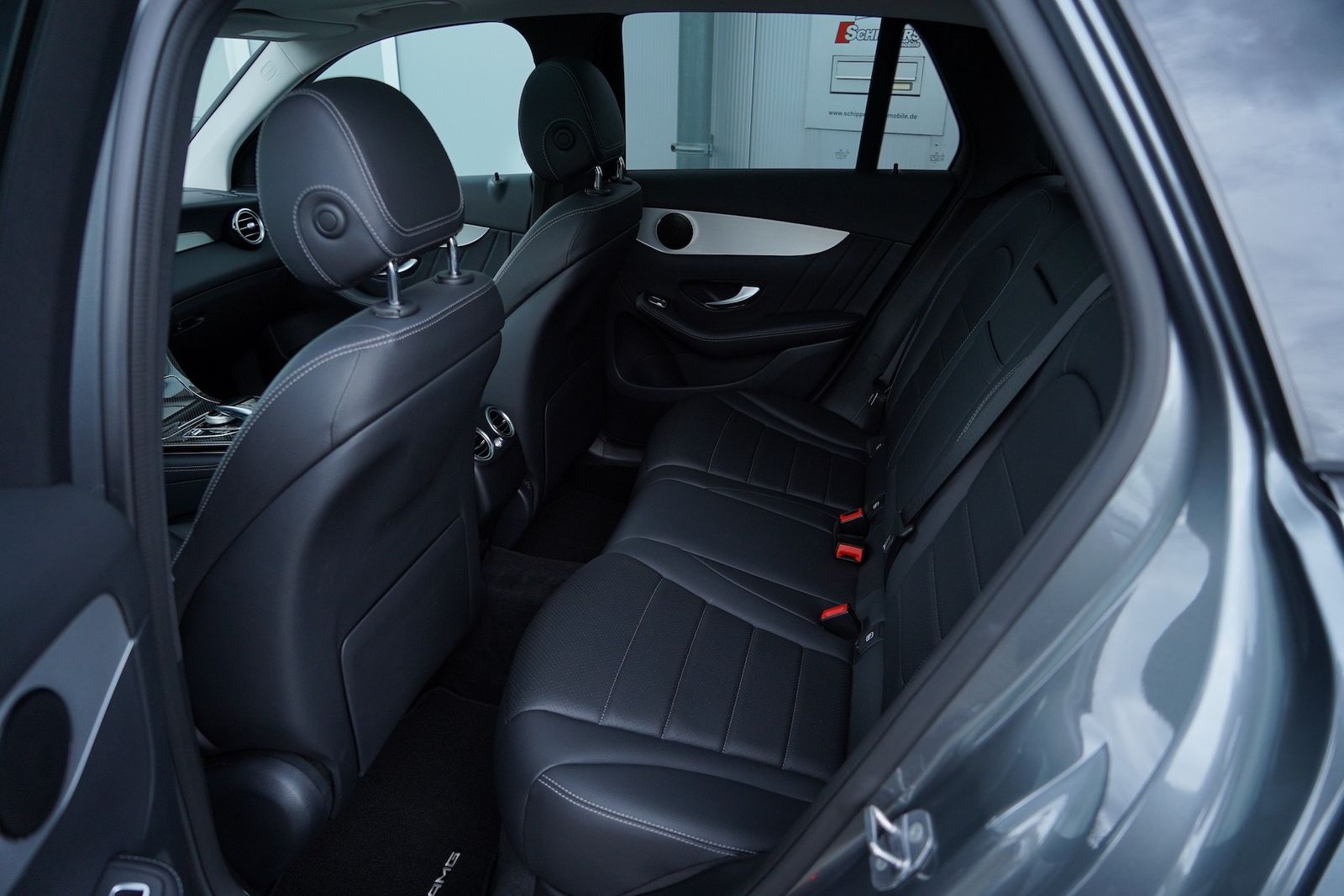 Fahrzeugabbildung Mercedes-Benz GLC 350 d 4Matic AMG COMAND|AHK|360°|LED|PANO