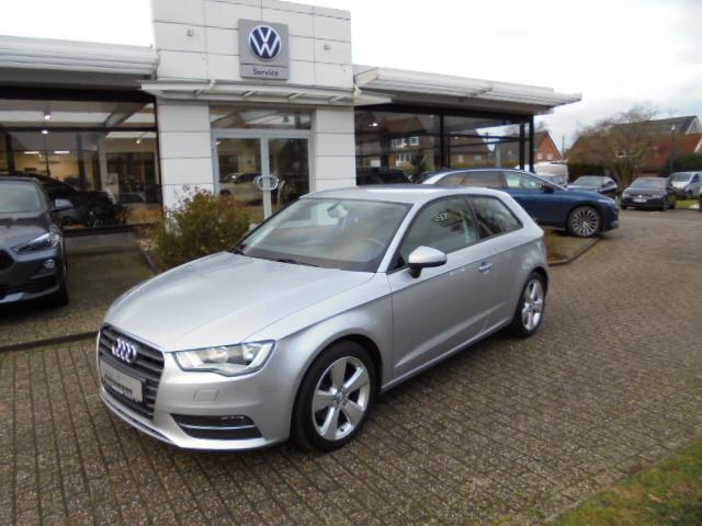 Audi A3 2.0 TDI  S line,  AHK,Klimaautomatik