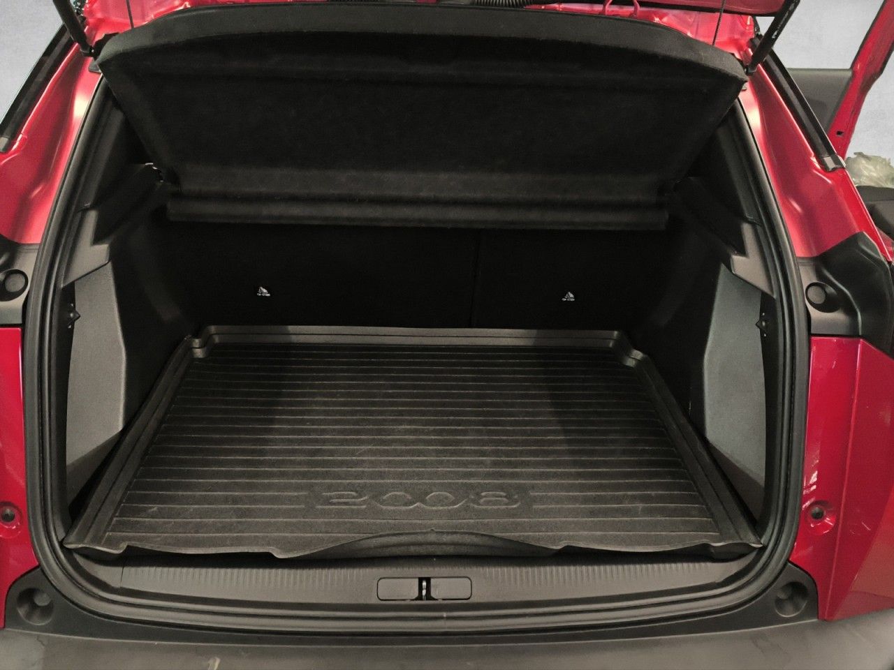 Fahrzeugabbildung Peugeot 2008 e- Allure GTline Navi Kamera