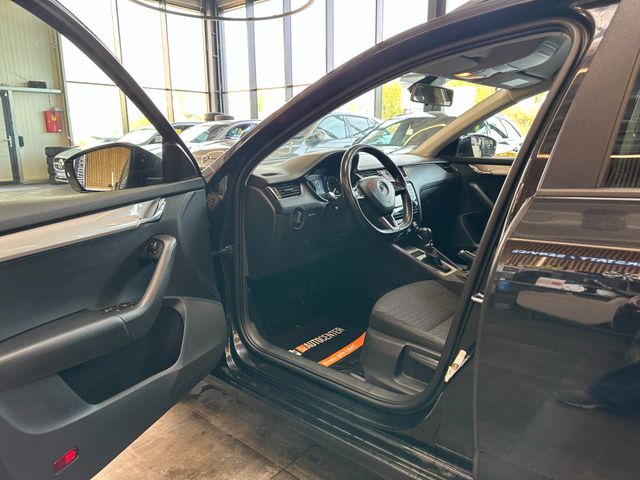 Skoda Octavia *2-ZONEN*SZHZ*NAVI*TEMPO*PDC*