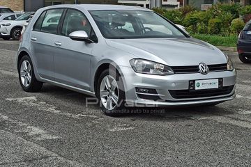 Volkswagen Golf - 3