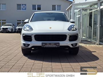 Porsche Cayenne - 10