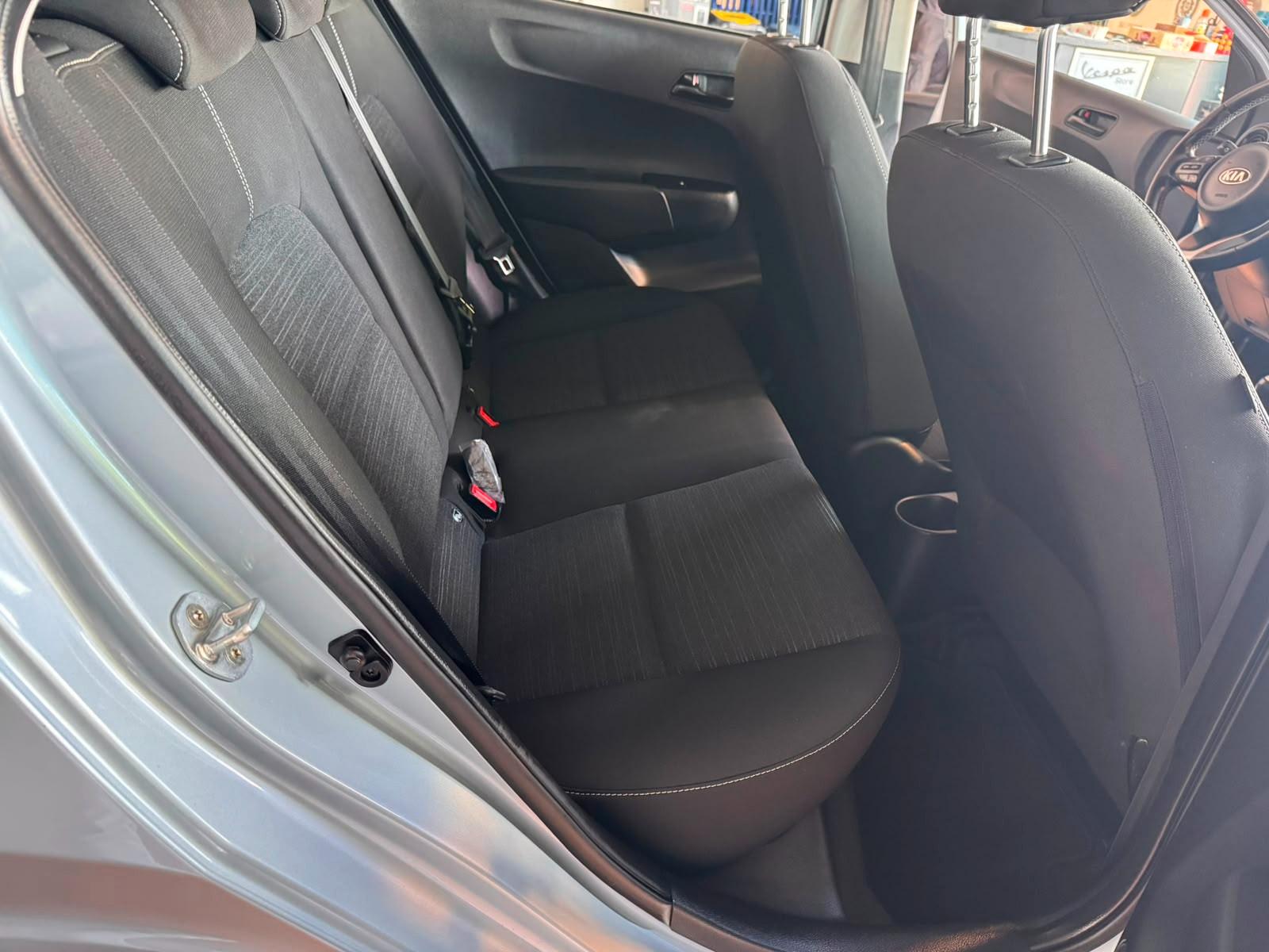 Kia Picanto Edition 7 - 1. Hand / Kia Scheckheft