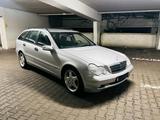 Mercedes-Benz C-Klasse W203 200 CDI  TÜV ... - : Kombi, Mercedes W203