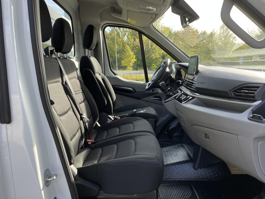 Fahrzeugabbildung Maxus Deliver9 CC 2.0 D L4H0 Pritsche *Luxury*SHZ*Klim