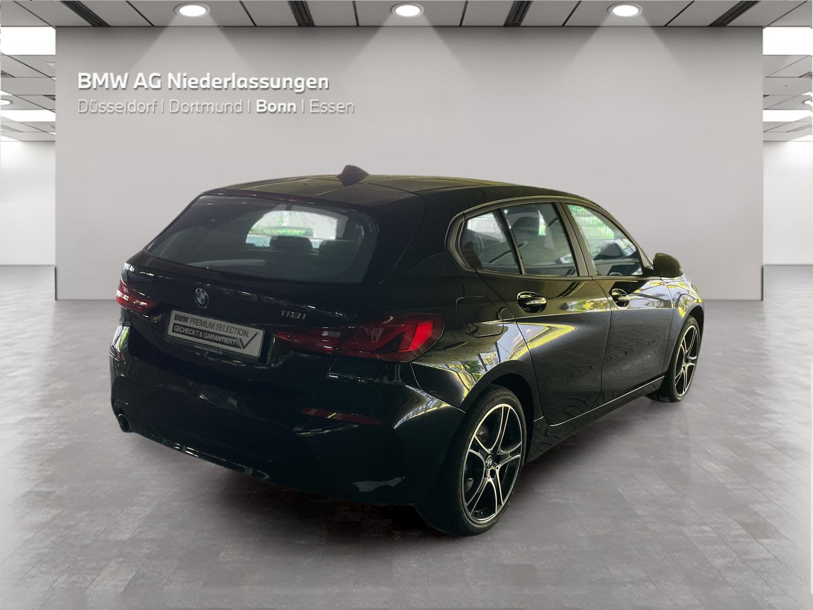 BMW 118i LiveCockpitProf PDC LED Sitzheizung