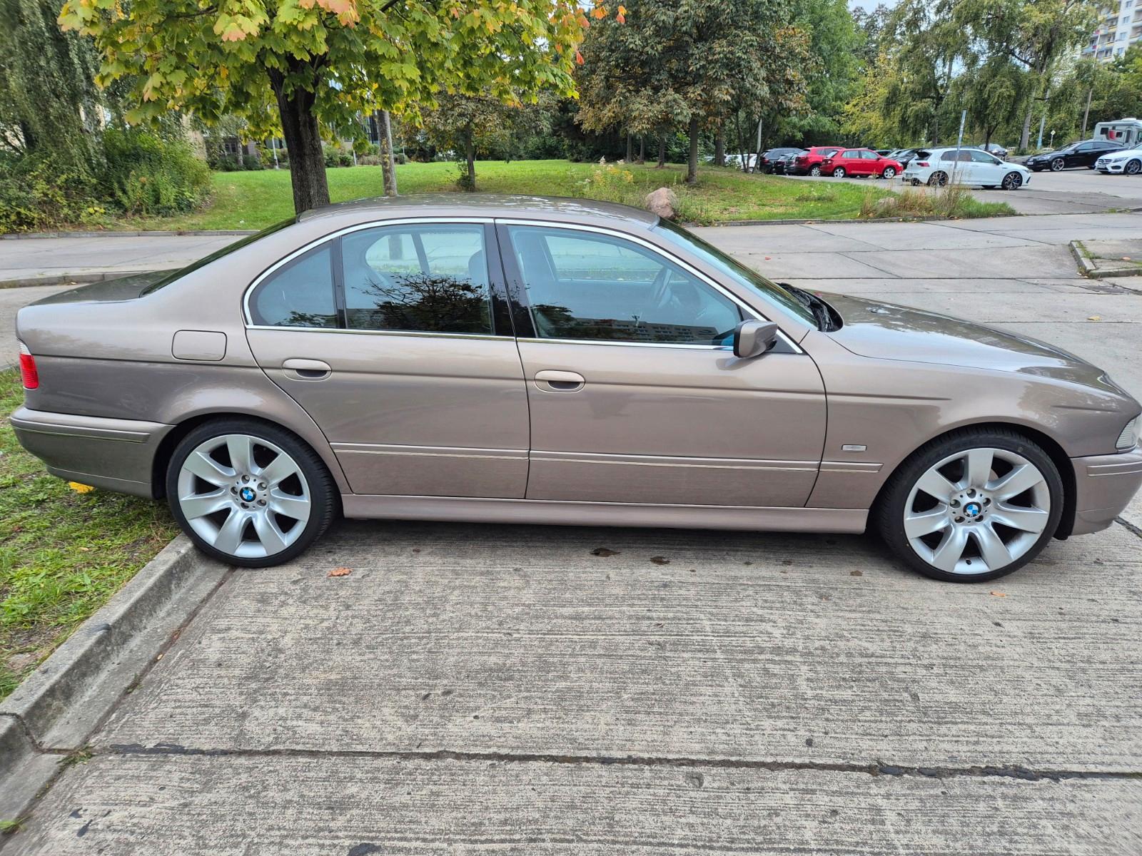 BMW 530i Scheckheft, Grosser Service+Tüv neu