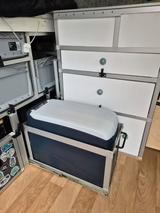 Volkswagen VW T5.2 Hochdach Camper abzugeben - VW T5 hochdach