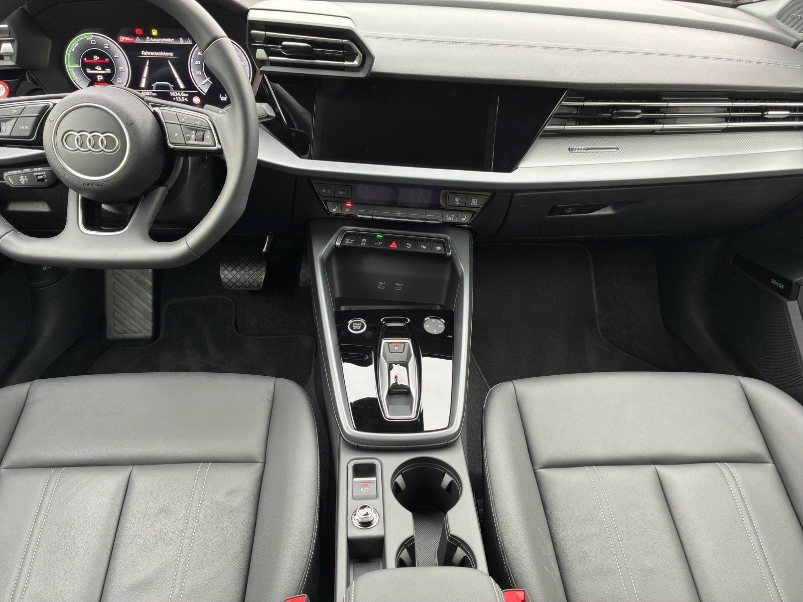 Fahrzeugabbildung Audi A3 allstreet TFSIe AHK,Kamera,LED,Matrix,Navi