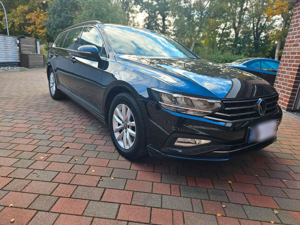 Image of Volkswagen Passat