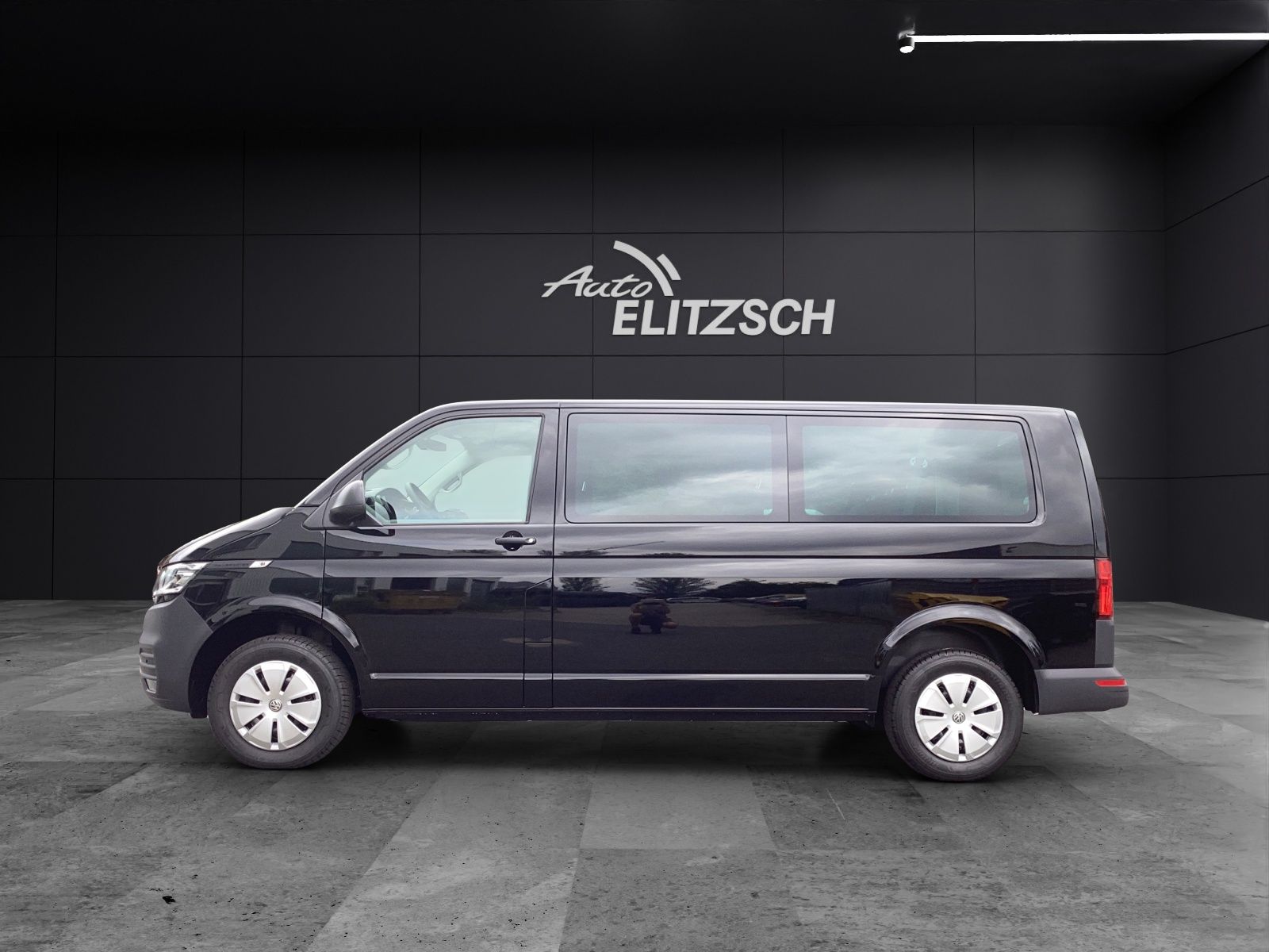 Fahrzeugabbildung Volkswagen T6 Kombi T6.1 TDI 9 Sitze LR LED SITZH. REAR VIE