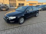 Volkswagen Passat Lim. Comfortline-SHZ-KLIMA-PDC-MFL - Volkswagen Passat aus 2006: Comfortline