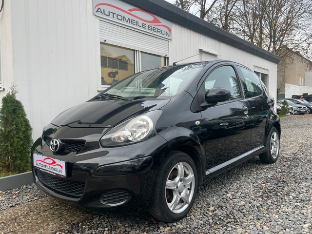 Toyota Aygo 1,0-l-VVT-i City "2.HAND/ALLWETTER NEU"