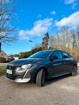 Peugeot 208 PureTech 100 Allure Pack - Peugeot 208 von privat