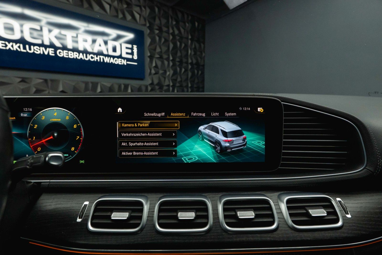 Fahrzeugabbildung Mercedes-Benz GLE 450 4Matic AMG NightPaket | Pano | ACC | LED