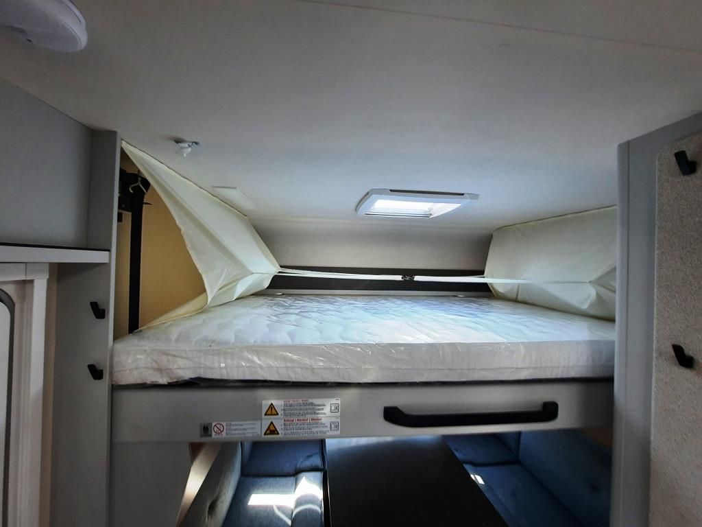 Fahrzeugabbildung Bürstner B66 Plus 510 TK Verfüg./Sparen Sie 4.630,- €