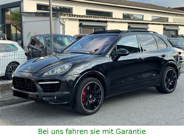 Porsche Cayenne Turbo /PANORAMA/BOSE/