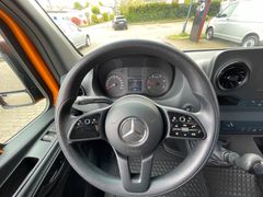 MERCEDES-BENZ Sprinter 3Sitzer 8xBereift Kamera PDC Bluetooth