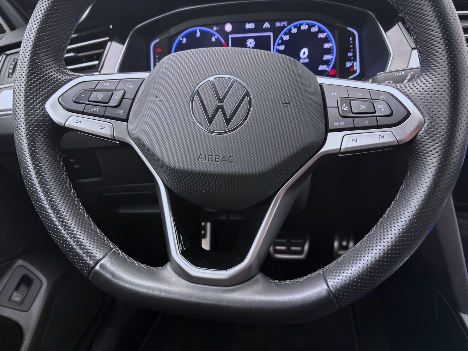 Volkswagen Passat Variant - Bild 13