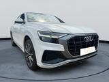 Audi Q8 50 TDI quattro  S line Exterieur - Audi Q8 Gebrauchtwagen in Berlin