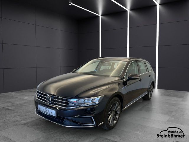 Volkswagen Passat Variant GTE 1.4TSI DSG LED NAV Pro AHK