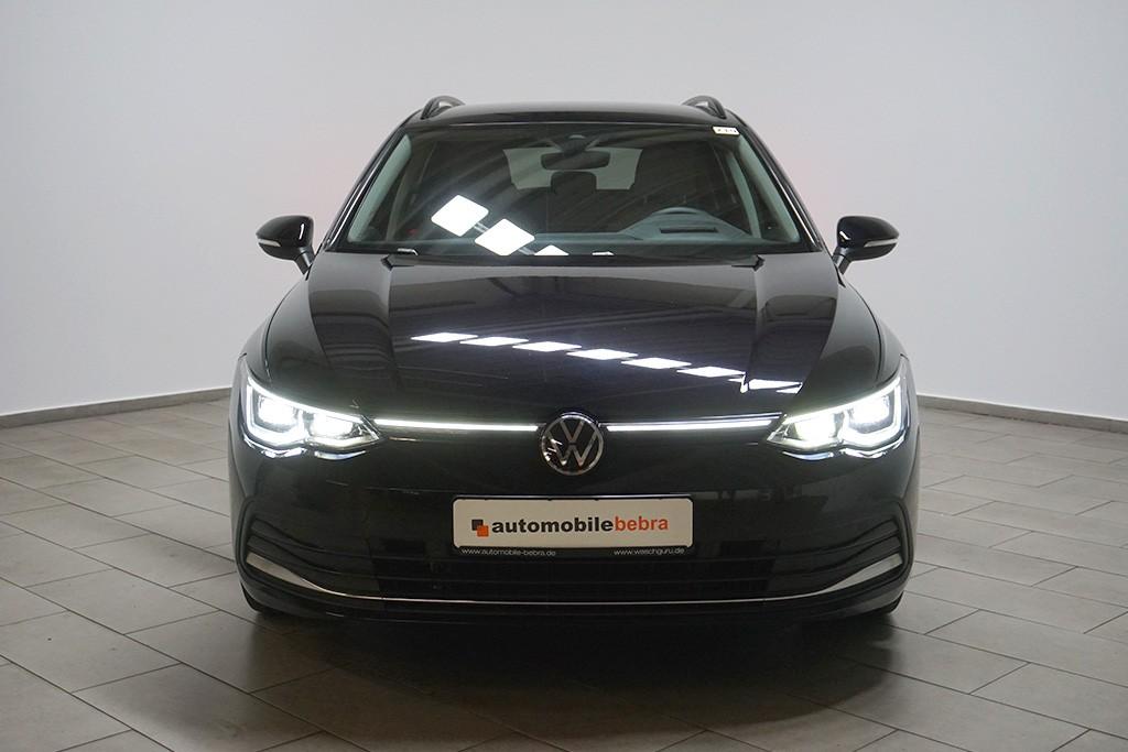 Volkswagen Golf 8 2.0TDI DSG Style Virtual AHK NAVI LED SHZ