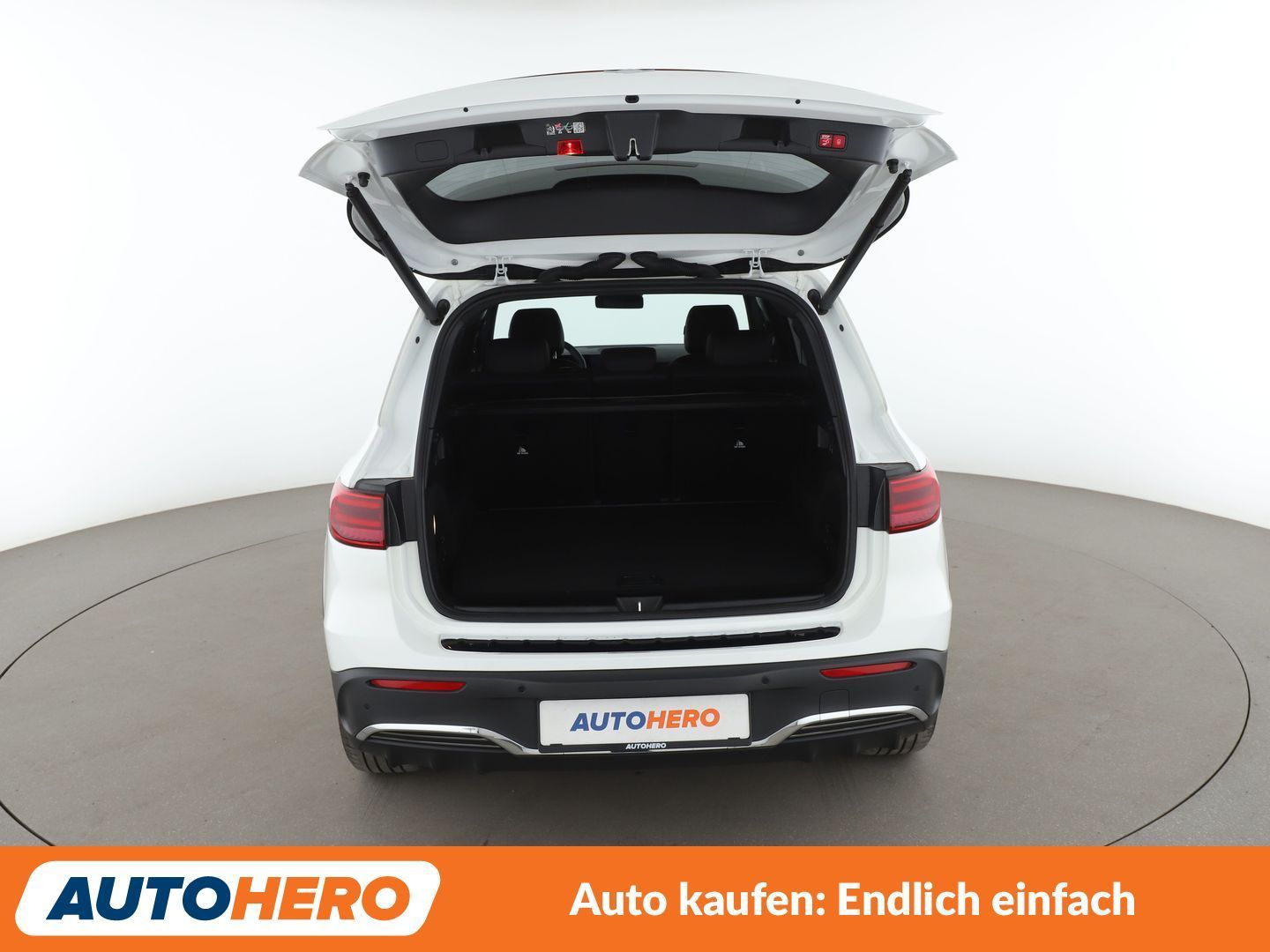 Mercedes-Benz 300 4Matic AMG Line NAVI VC ACC CAM PDC SHZ foto 17